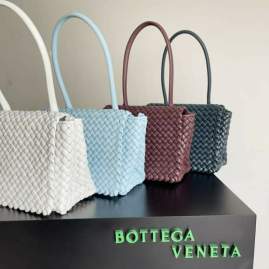 Picture of Bottega Veneta Handbags _SKUfw184061424fw